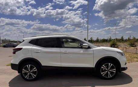 Nissan Qashqai, 2021 год, 2 800 000 рублей, 2 фотография