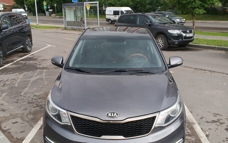 KIA Rio III рестайлинг, 2015 год, 920 000 рублей, 6 фотография