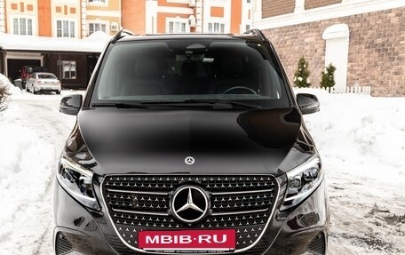 Mercedes-Benz V-Класс, 2024 год, 9 880 000 рублей, 9 фотография