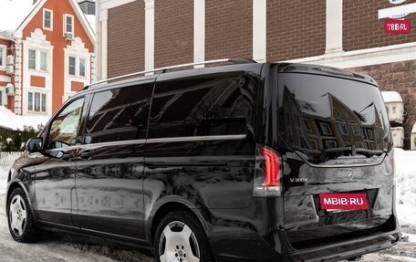 Mercedes-Benz V-Класс, 2024 год, 9 880 000 рублей, 8 фотография