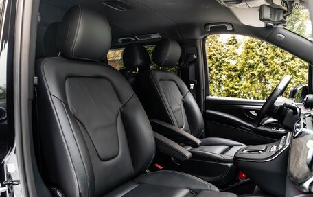 Mercedes-Benz V-Класс, 2024 год, 9 880 000 рублей, 18 фотография