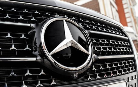 Mercedes-Benz V-Класс, 2024 год, 9 880 000 рублей, 32 фотография