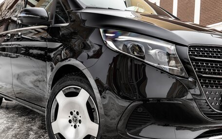 Mercedes-Benz V-Класс, 2024 год, 9 880 000 рублей, 33 фотография