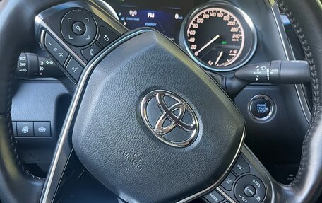 Toyota Camry, 2019 год, 2 599 000 рублей, 22 фотография