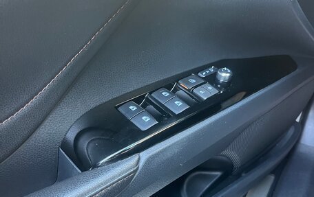 Toyota Camry, 2019 год, 2 599 000 рублей, 28 фотография