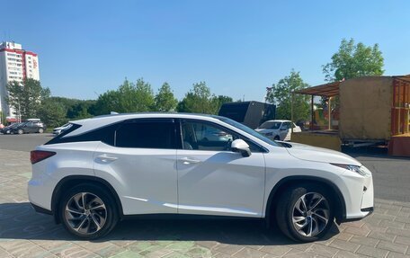 Lexus RX IV рестайлинг, 2017 год, 3 000 000 рублей, 3 фотография