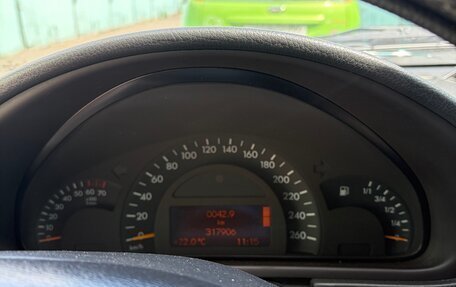 Mercedes-Benz C-Класс, 2003 год, 750 000 рублей, 7 фотография