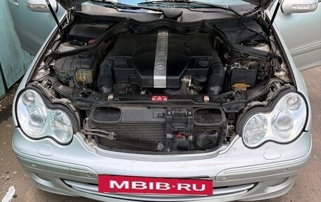 Mercedes-Benz C-Класс, 2003 год, 750 000 рублей, 8 фотография