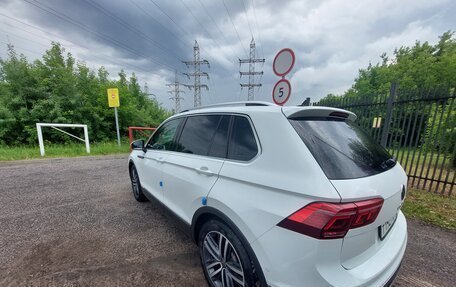 Volkswagen Tiguan II, 2021 год, 3 400 000 рублей, 4 фотография