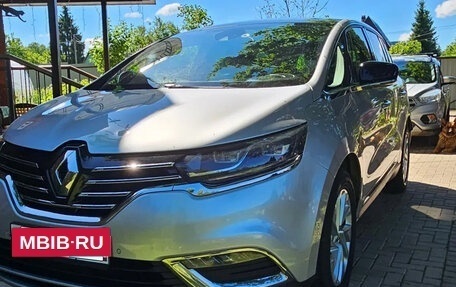 Renault Espace V рестайлинг, 2017 год, 2 050 000 рублей, 4 фотография