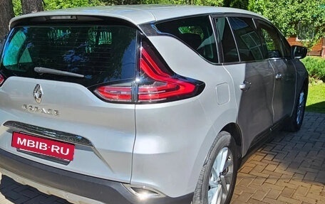 Renault Espace V рестайлинг, 2017 год, 2 050 000 рублей, 8 фотография
