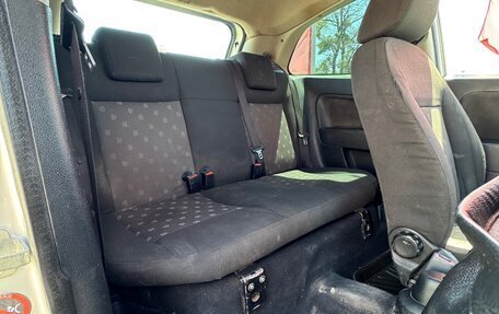 Ford Fiesta, 2005 год, 190 000 рублей, 18 фотография