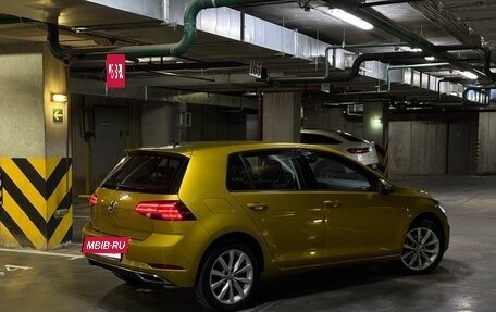 Volkswagen Golf VII, 2018 год, 1 950 000 рублей, 4 фотография