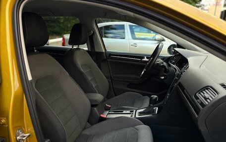 Volkswagen Golf VII, 2018 год, 1 950 000 рублей, 13 фотография