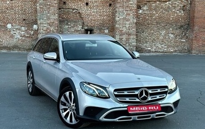Mercedes-Benz E-Класс, 2017 год, 2 900 000 рублей, 1 фотография