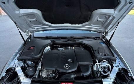 Mercedes-Benz E-Класс, 2017 год, 2 900 000 рублей, 21 фотография