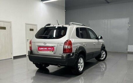 Hyundai Tucson III, 2008 год, 785 000 рублей, 2 фотография