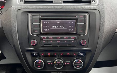 Volkswagen Jetta VI, 2013 год, 1 225 000 рублей, 18 фотография