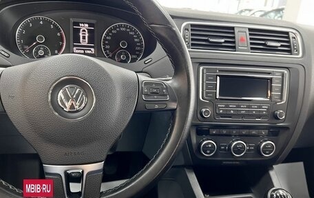 Volkswagen Jetta VI, 2013 год, 1 225 000 рублей, 17 фотография
