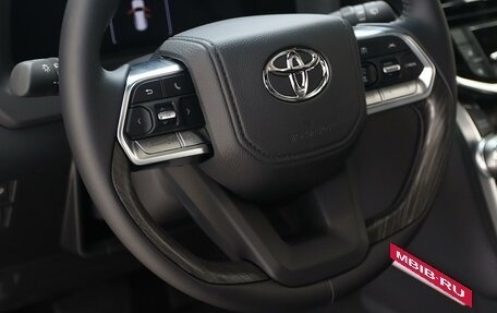 Toyota Land Cruiser, 2026 год, 14 000 000 рублей, 11 фотография