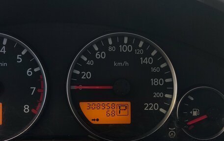 Nissan Pathfinder, 2006 год, 750 000 рублей, 13 фотография