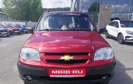 Chevrolet Niva I рестайлинг, 2013 год, 550 000 рублей, 2 фотография