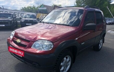Chevrolet Niva I рестайлинг, 2013 год, 550 000 рублей, 3 фотография