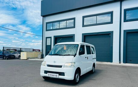 Toyota Town Ace IV, 2010 год, 729 000 рублей, 2 фотография