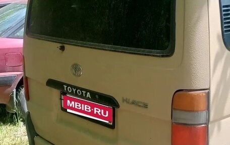 Toyota HiAce H100, 1992 год, 550 000 рублей, 4 фотография