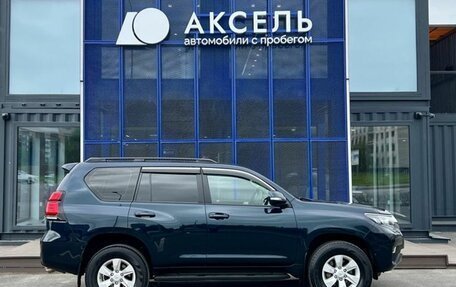 Toyota Land Cruiser Prado 150 рестайлинг 2, 2019 год, 4 925 000 рублей, 4 фотография