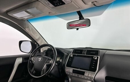 Toyota Land Cruiser Prado 150 рестайлинг 2, 2019 год, 4 925 000 рублей, 13 фотография