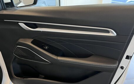 Geely Emgrand, 2024 год, 1 655 000 рублей, 26 фотография