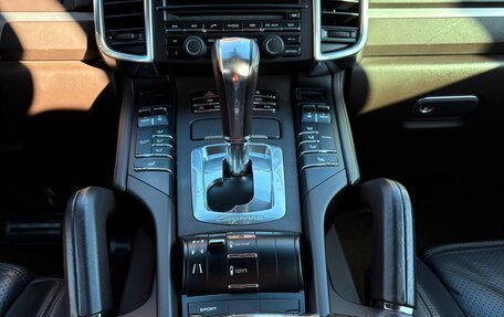 Porsche Cayenne III, 2012 год, 2 500 000 рублей, 12 фотография