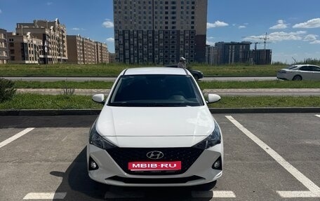 Hyundai Solaris II рестайлинг, 2022 год, 2 430 000 рублей, 1 фотография