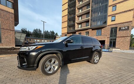Toyota Highlander III, 2020 год, 4 350 000 рублей, 6 фотография