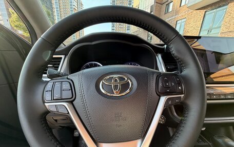 Toyota Highlander III, 2020 год, 4 350 000 рублей, 15 фотография
