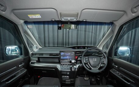 Honda Stepwgn IV, 2019 год, 2 350 000 рублей, 8 фотография