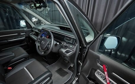 Honda Stepwgn IV, 2019 год, 2 350 000 рублей, 10 фотография
