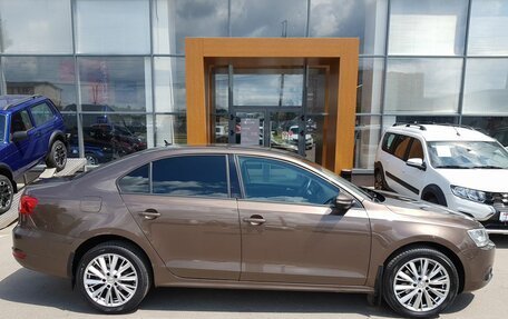 Volkswagen Jetta VI, 2012 год, 910 000 рублей, 4 фотография