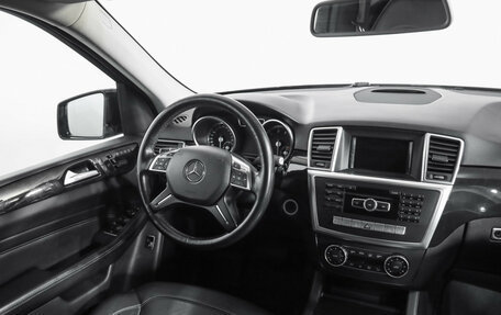 Mercedes-Benz M-Класс, 2015 год, 2 499 000 рублей, 11 фотография