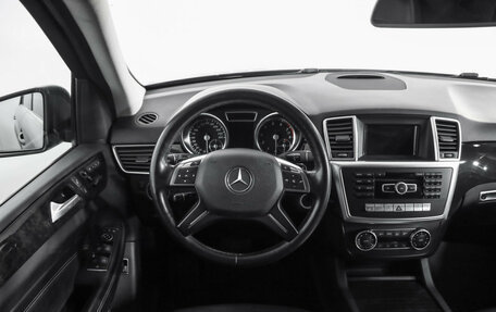 Mercedes-Benz M-Класс, 2015 год, 2 499 000 рублей, 13 фотография