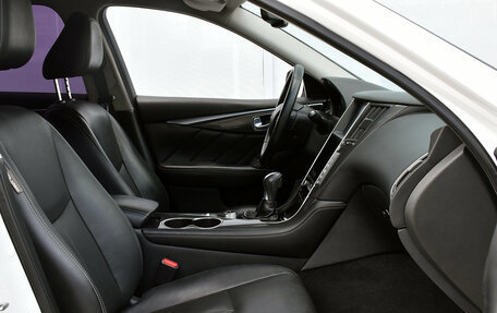Infiniti Q50 I рестайлинг, 2015 год, 1 780 000 рублей, 18 фотография