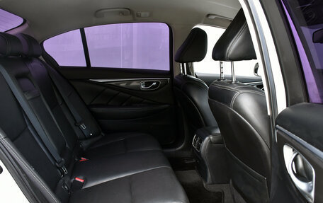 Infiniti Q50 I рестайлинг, 2015 год, 1 780 000 рублей, 19 фотография