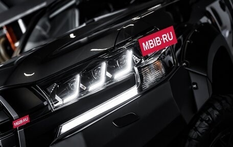 Toyota Land Cruiser 200, 2011 год, 8 250 000 рублей, 3 фотография