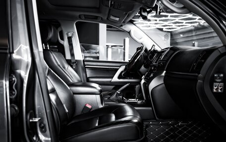 Toyota Land Cruiser 200, 2011 год, 8 250 000 рублей, 17 фотография