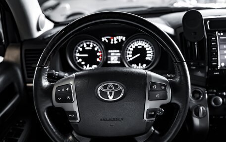 Toyota Land Cruiser 200, 2011 год, 8 250 000 рублей, 27 фотография