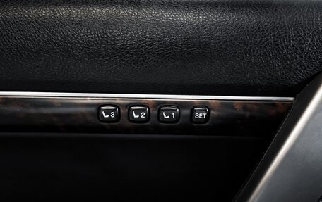Toyota Land Cruiser 200, 2011 год, 8 250 000 рублей, 21 фотография