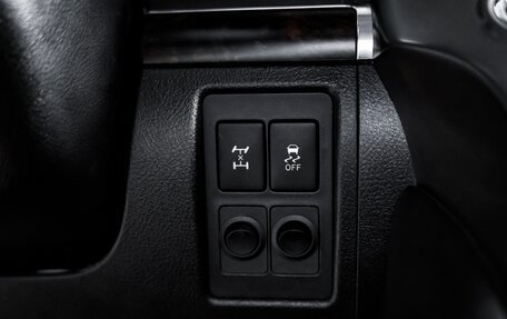 Toyota Land Cruiser 200, 2011 год, 8 250 000 рублей, 31 фотография