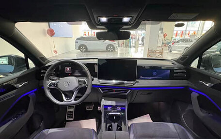 Volkswagen Tiguan, 2026 год, 3 840 000 рублей, 7 фотография