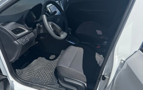 Hyundai Solaris II рестайлинг, 2022 год, 2 430 000 рублей, 17 фотография